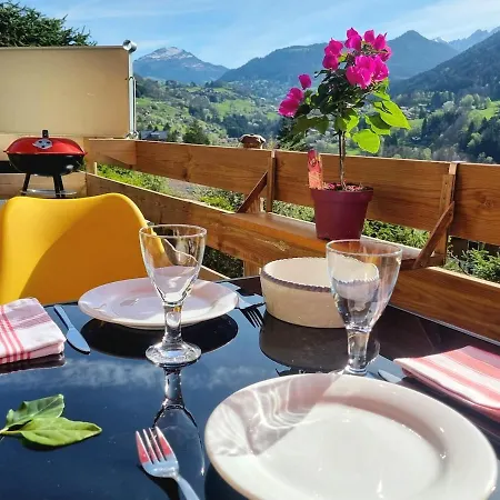 公寓 Private Terrace, Cosy Appartement, Ideal Couple, Bbq,relax, Welcome, Near La Clusaz, Grand Bornand, Annecy And Lake, Many Sports And Entertainment Activities Summer And Winter *